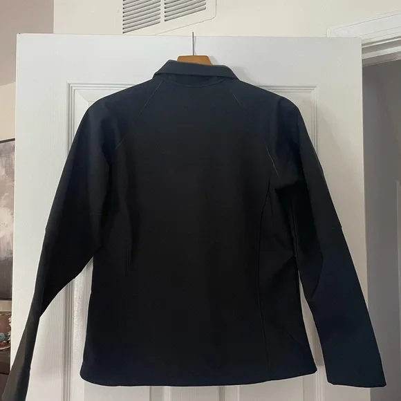 Jacket - Picture 3 of 4